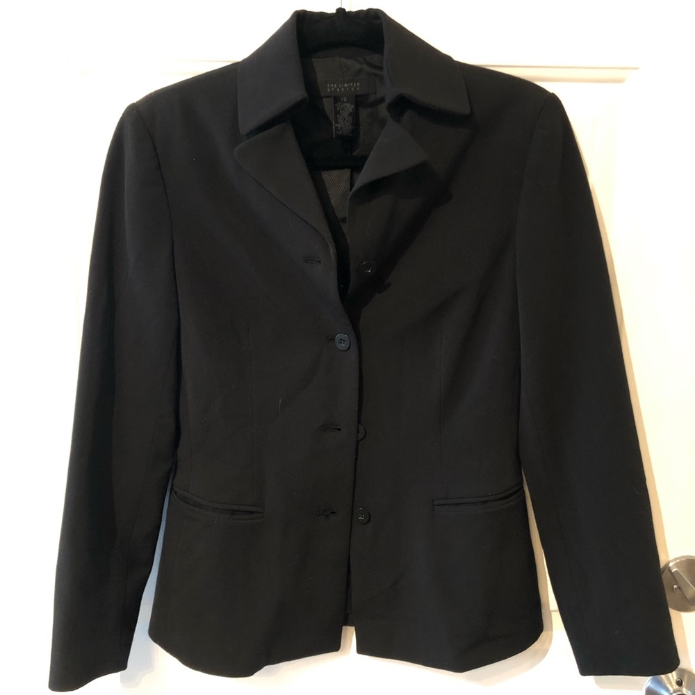 Blazer - Picture 1 of 4